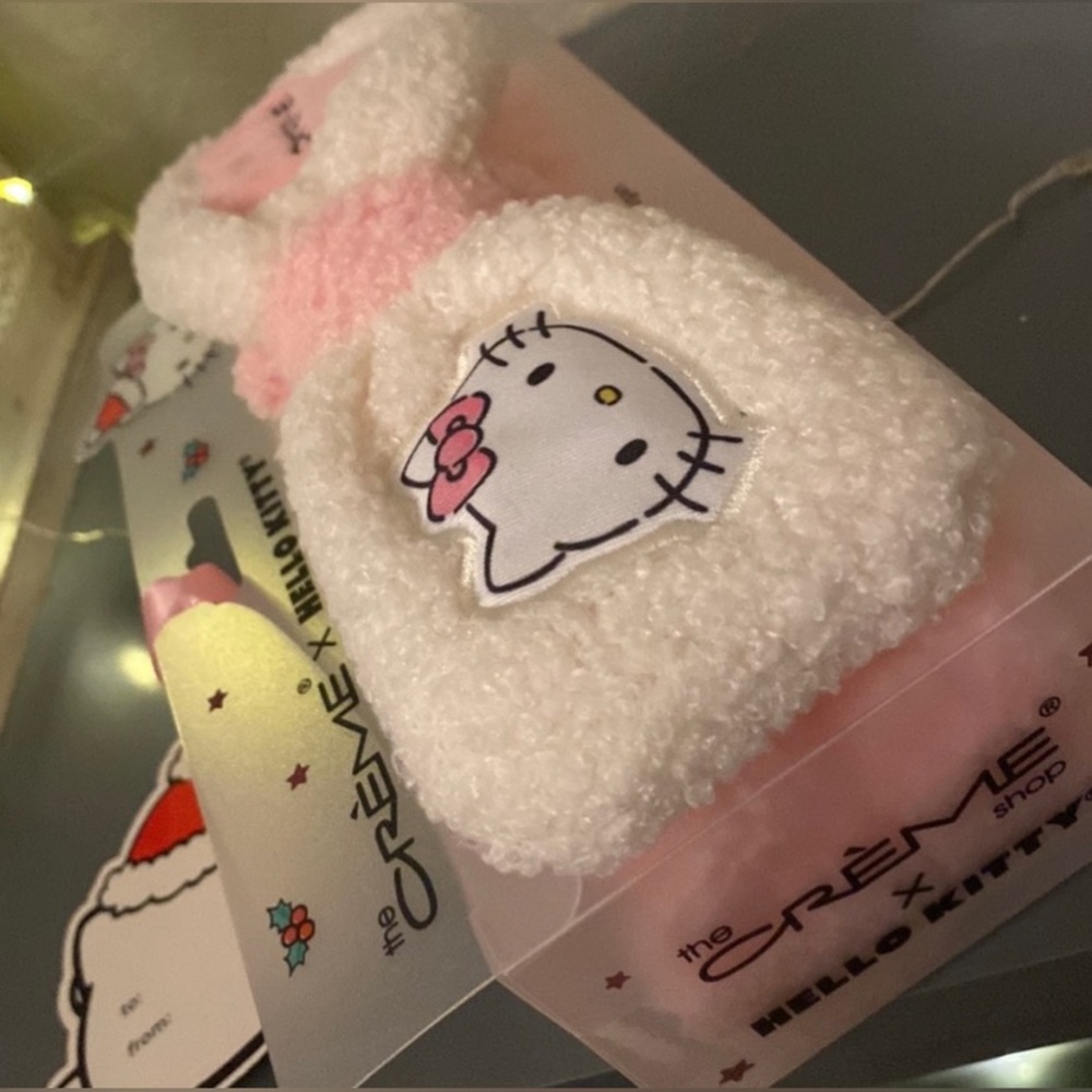 Hello Kitty Christmas ๐ฅฐ๐ - Picture 4 of 4
